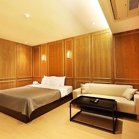 Gloria Hotel Seongnam Exterior photo