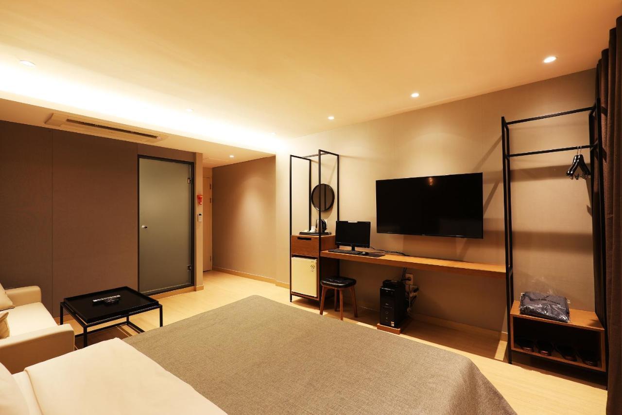 Gloria Hotel Seongnam Exterior photo
